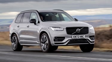 Volvo XC90 Recharge - front cornering